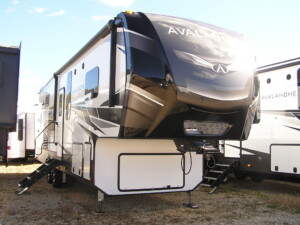*SOLD* Avalanche 295RK